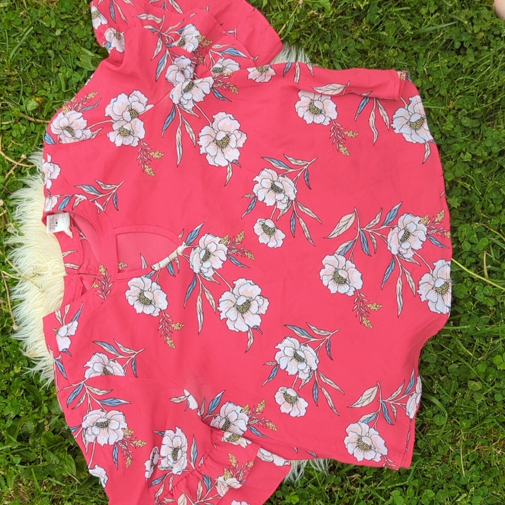 Urban Romantics Bright Red Floral Flowy Top Large